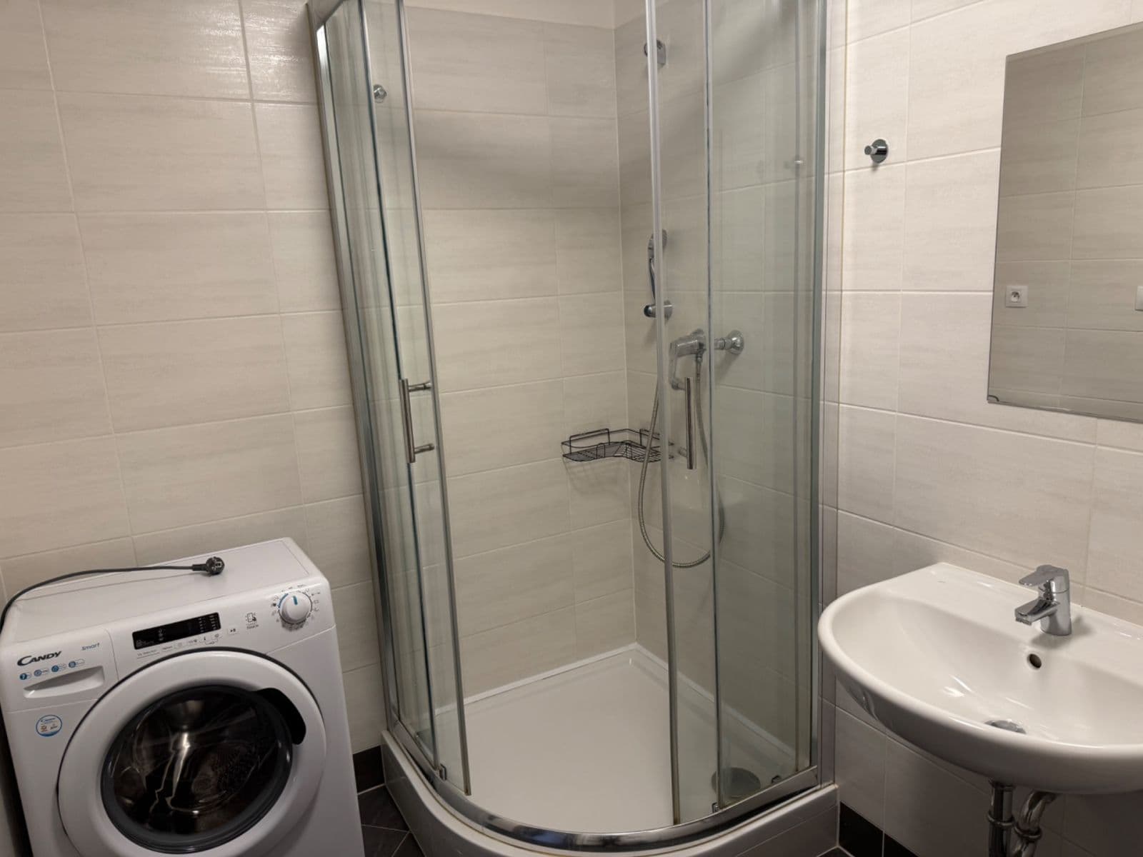 Studio flat to rent, 32 m², Františka Diviše, Prague, Prague Studio flat to rent, 32 m², Františka Diviše, Prague, Prague