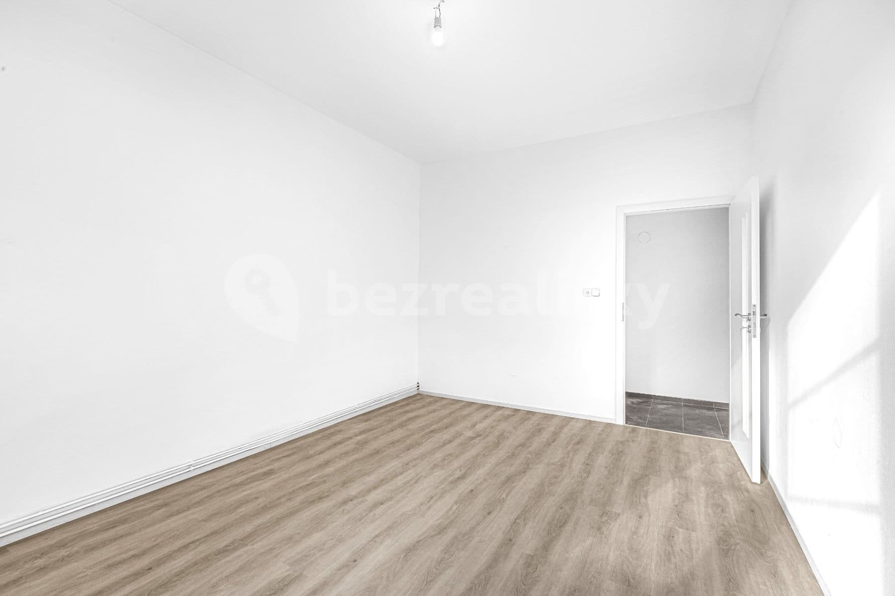 1 bedroom flat for sale, 60 m², V Cibulkách, Prague, Prague