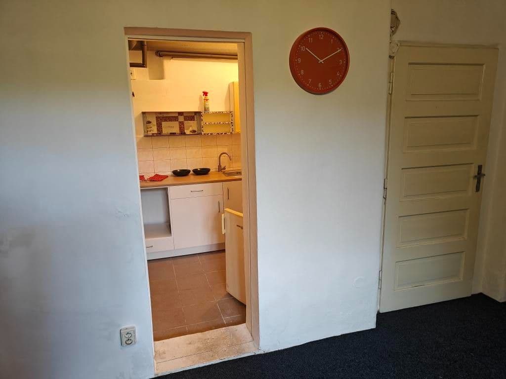 Small studio flat to rent, 30 m², Slivenecká, Prague, Prague Small studio flat to rent, 30 m², Slivenecká, Prague, Prague