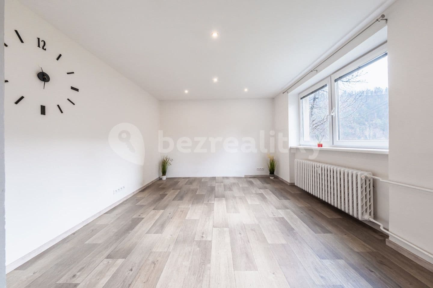 2 bedroom flat for sale, 52 m², Solenice, Středočeský Region