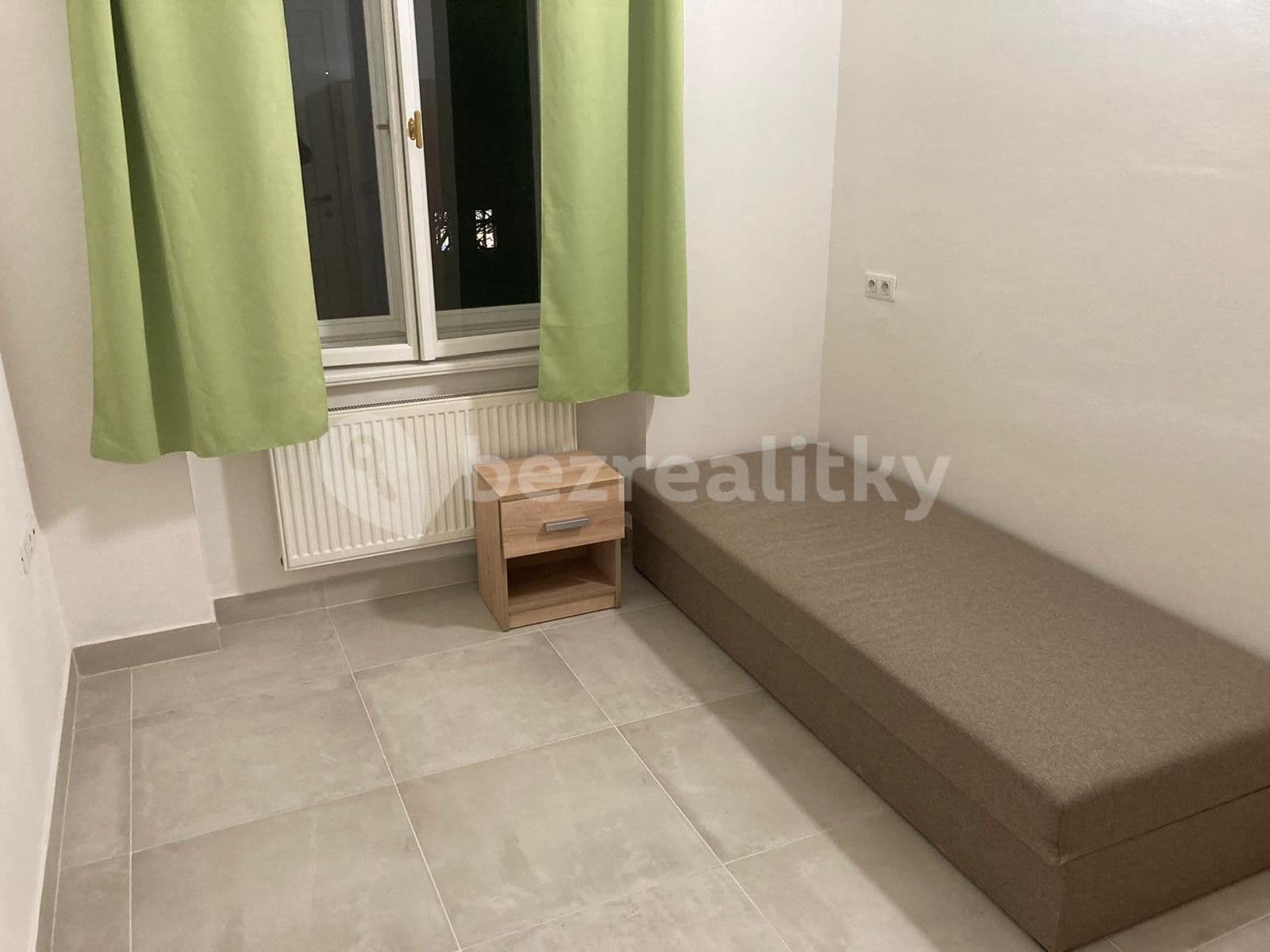 2 bedroom flat for sale, 45 m², Tyršova, Prague, Prague