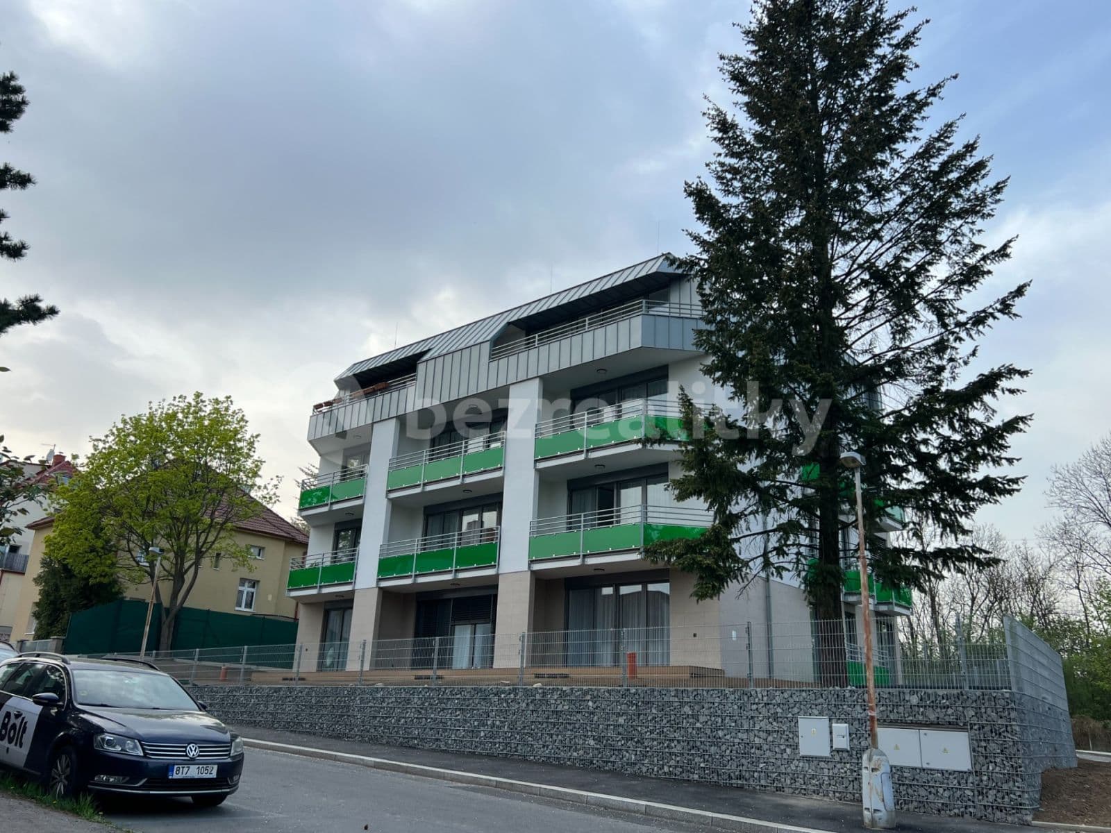 1 bedroom with open-plan kitchen flat to rent, 59 m², Klíčovská, Prague, Prague 1 bedroom with open-plan kitchen flat to rent, 59 m², Klíčovská, Prague, Prague