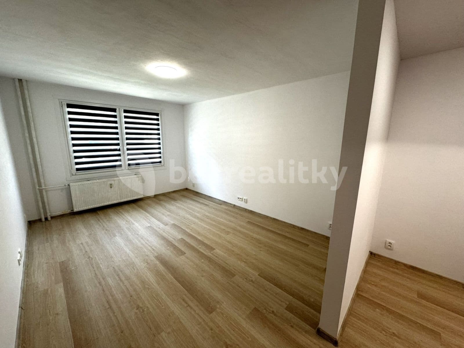 Studio flat for sale, 28 m², Bzenecká, Plzeň, Plzeňský Region