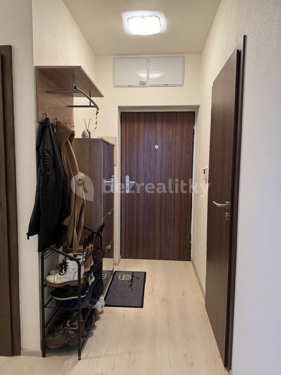 2 bedroom with open-plan kitchen flat to rent, 80 m², Moskalykova, Brno, Jihomoravský Region 2 bedroom with open-plan kitchen flat to rent, 80 m², Moskalykova, Brno, Jihomoravský Region