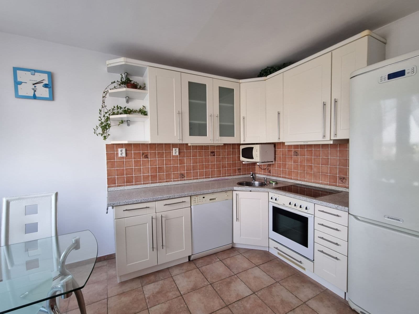 3 bedroom flat to rent, 68 m², Jerevanská, Kladno, Středočeský Region 3 bedroom flat to rent, 68 m², Jerevanská, Kladno, Středočeský Region