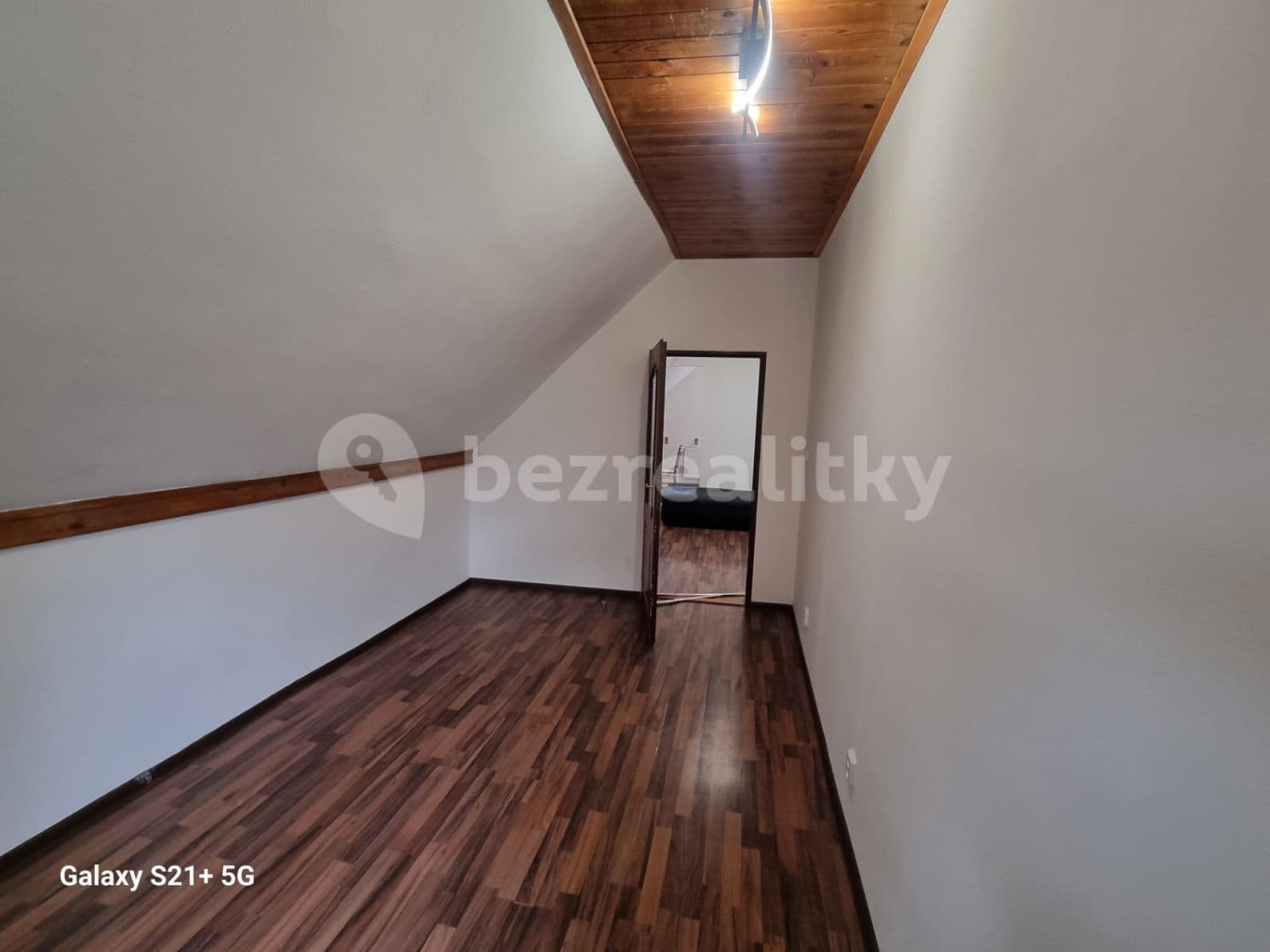 2 bedroom with open-plan kitchen flat to rent, 55 m², Dolany, Středočeský Region
