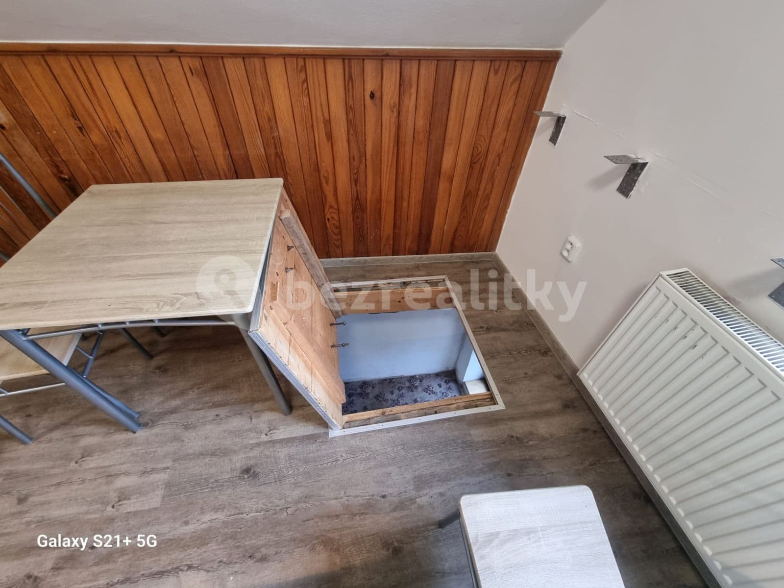 2 bedroom with open-plan kitchen flat to rent, 55 m², Dolany, Středočeský Region