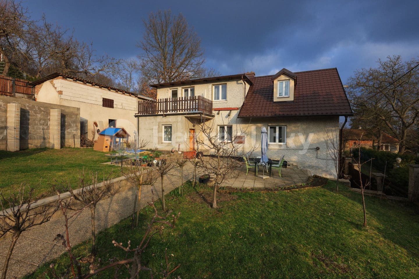 house for sale, 140 m², Velké Popovice, Středočeský Region