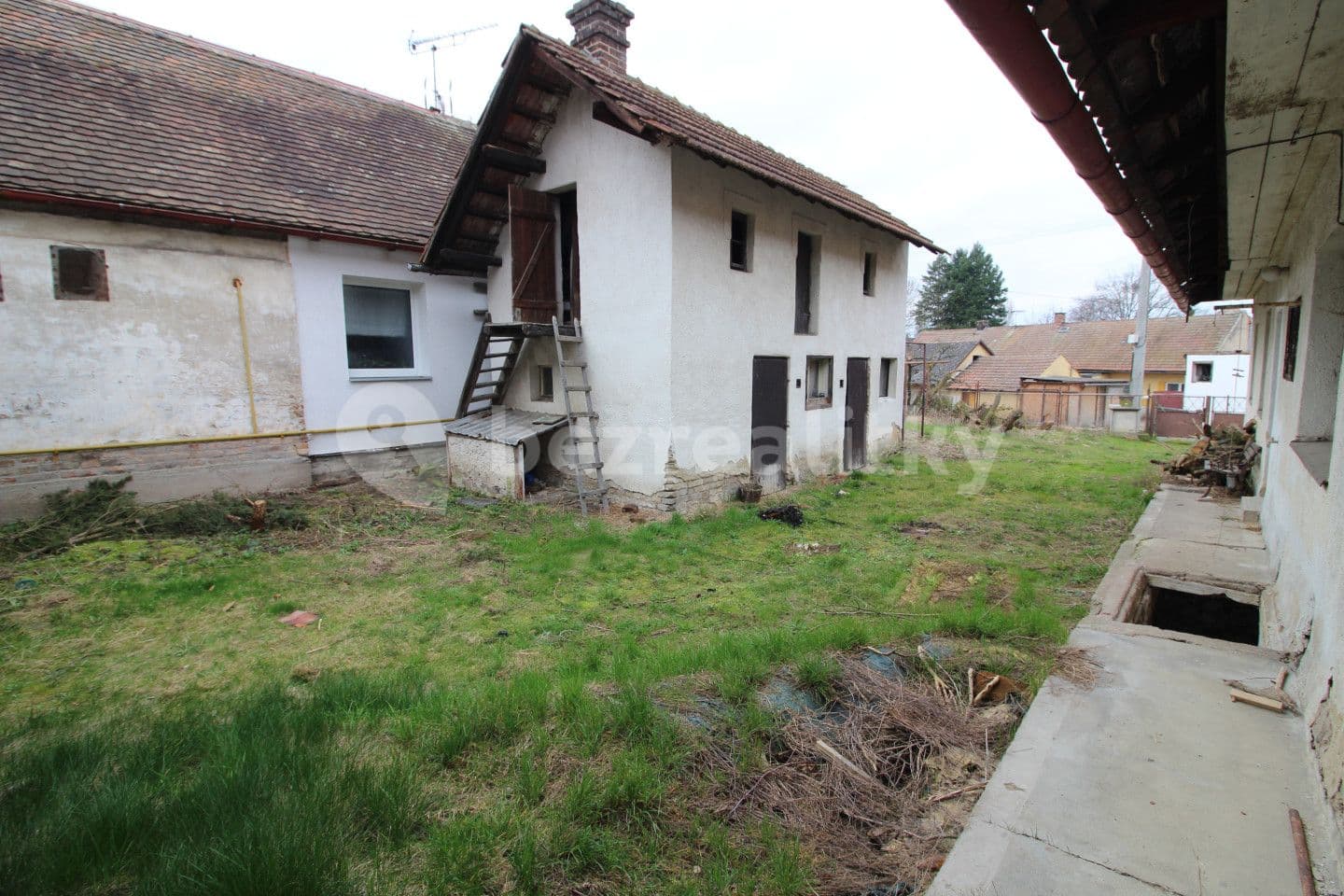 house for sale, 130 m², Kostěnice, Pardubický Region