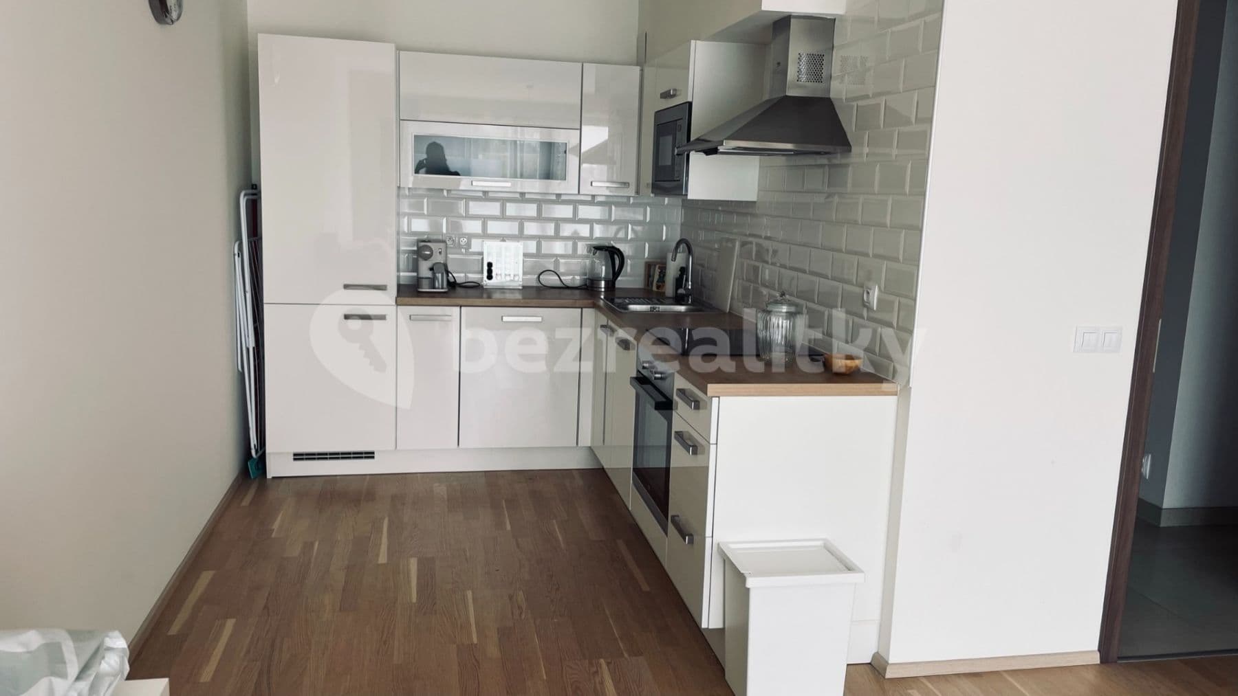 1 bedroom with open-plan kitchen flat to rent, 61 m², Nekvasilova, Prague, Prague 1 bedroom with open-plan kitchen flat to rent, 61 m², Nekvasilova, Prague, Prague