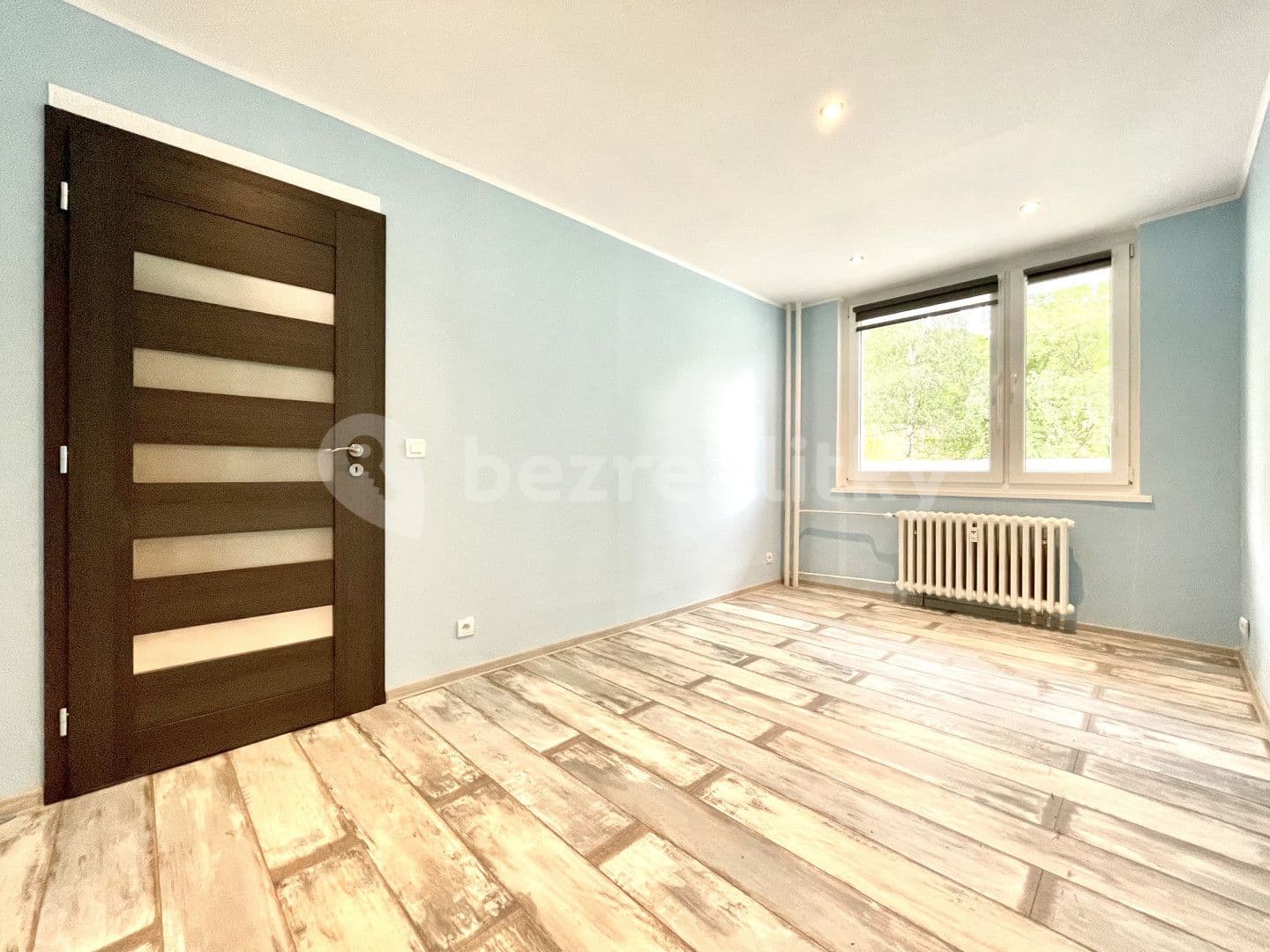 3 bedroom flat for sale, 73 m², Dukelských hrdinů, Krupka, Ústecký Region