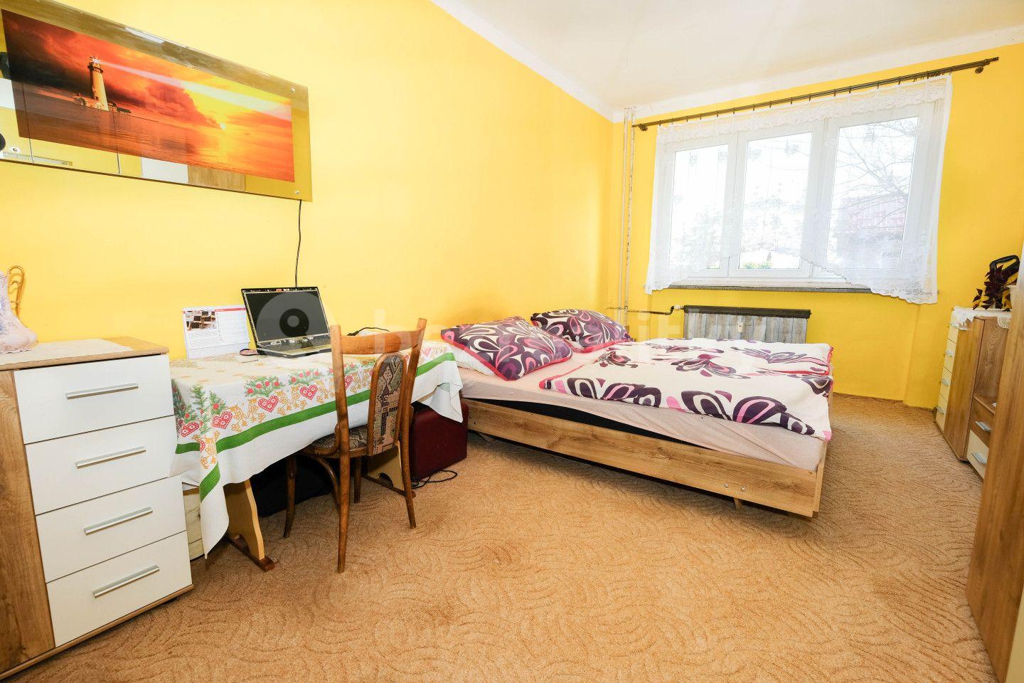 2 bedroom flat for sale, 58 m², Raisova, Habartov, Karlovarský Region