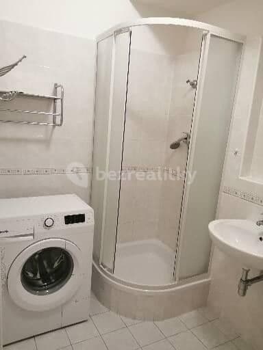 Studio flat to rent, 30 m², Zderadova, Brno, Jihomoravský Region Studio flat to rent, 30 m², Zderadova, Brno, Jihomoravský Region