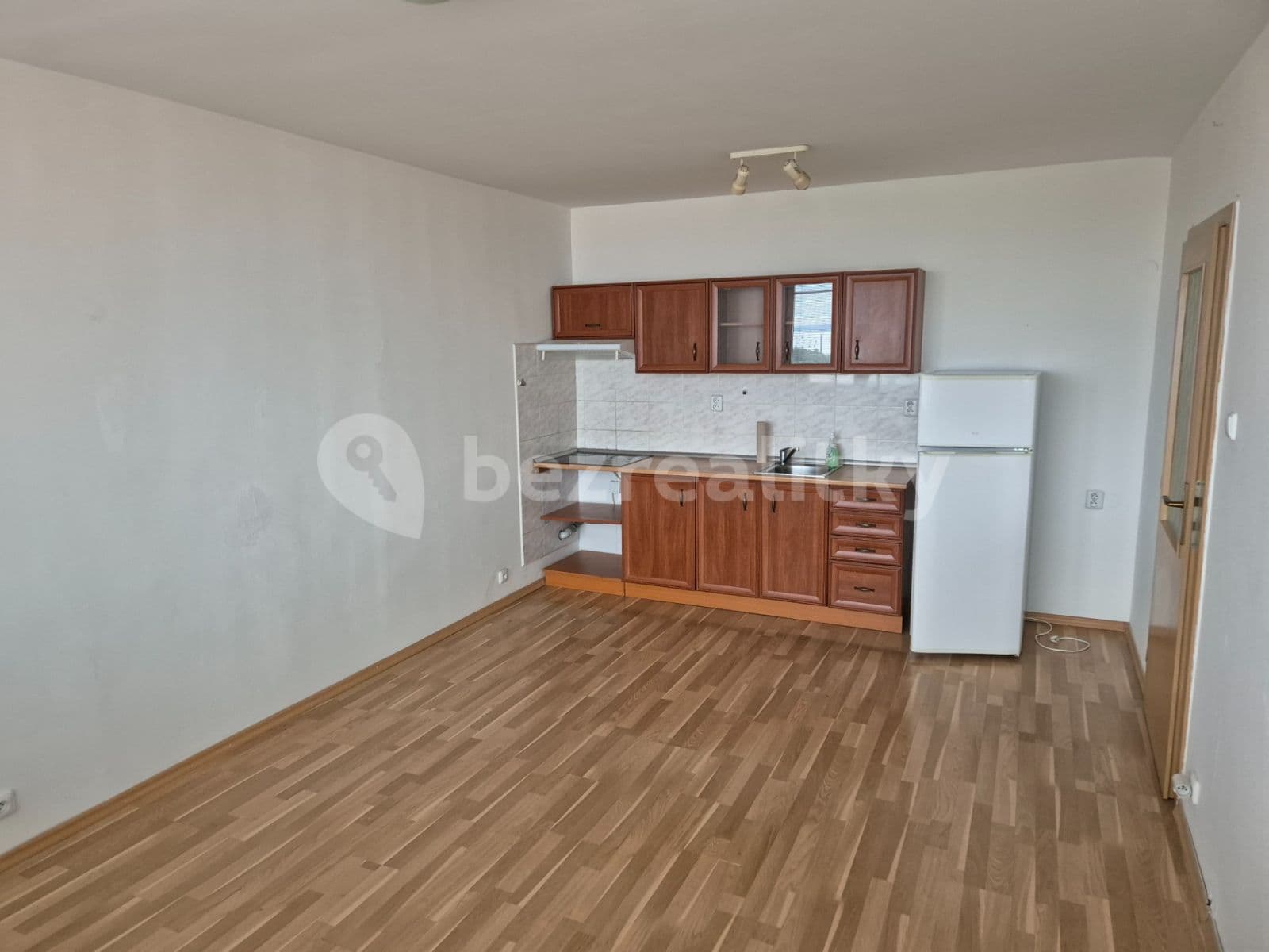1 bedroom with open-plan kitchen flat to rent, 38 m², Olštýnská, Prague, Prague 1 bedroom with open-plan kitchen flat to rent, 38 m², Olštýnská, Prague, Prague