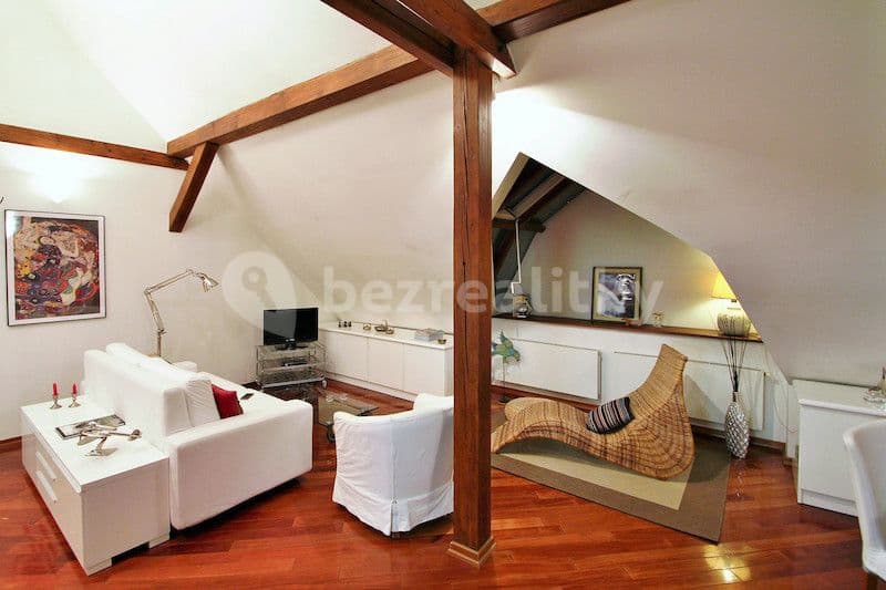 1 bedroom with open-plan kitchen flat to rent, 80 m², Dušní, Prague, Prague