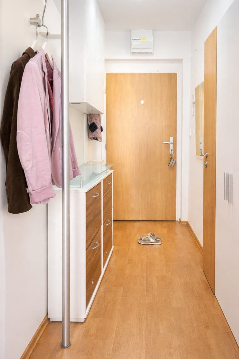 flat to rent, 30 m², Jeřabinová, Prague, Prague flat to rent, 30 m², Jeřabinová, Prague, Prague