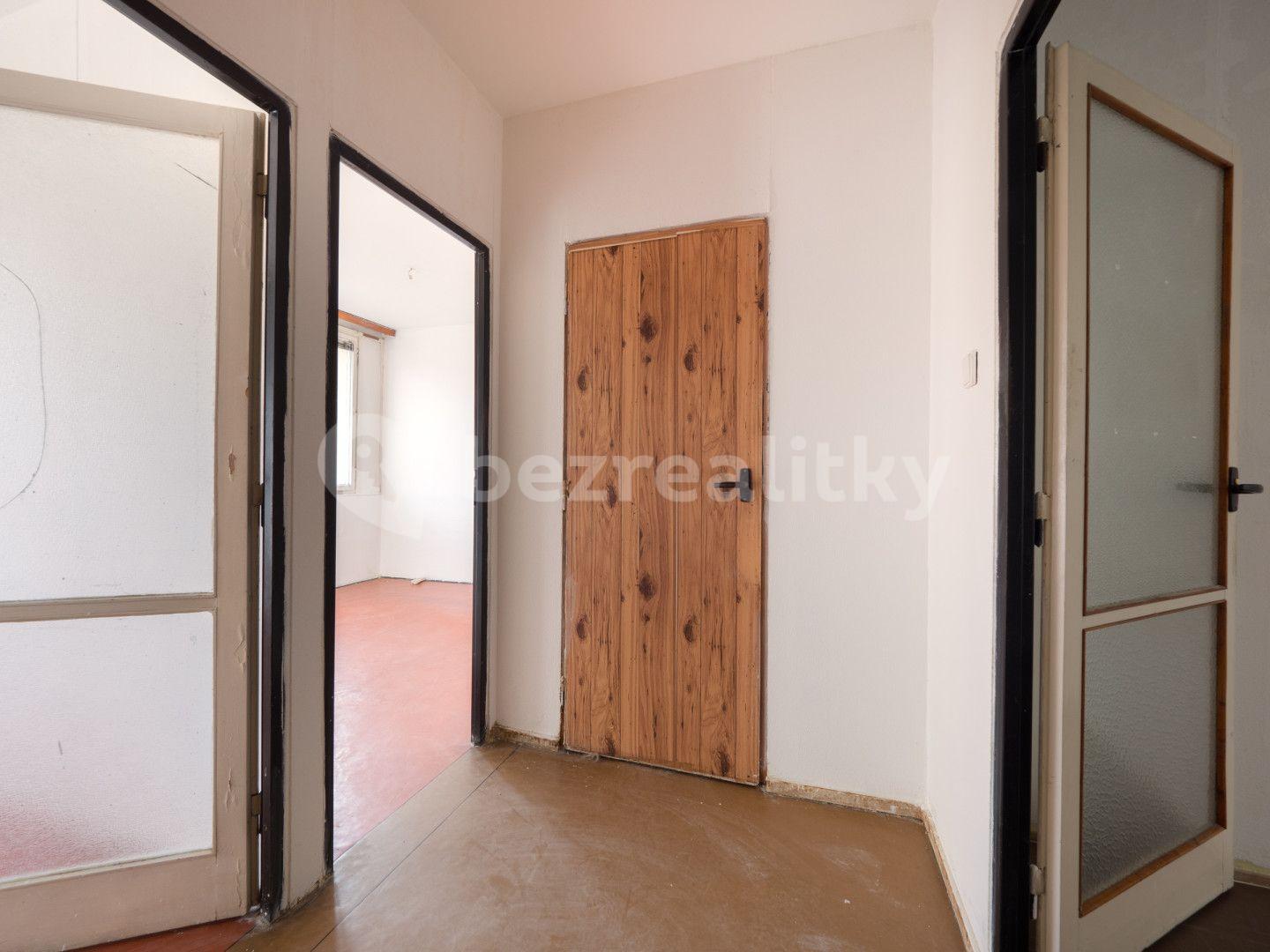 3 bedroom flat for sale, 54 m², Kaplická, Prague, Prague
