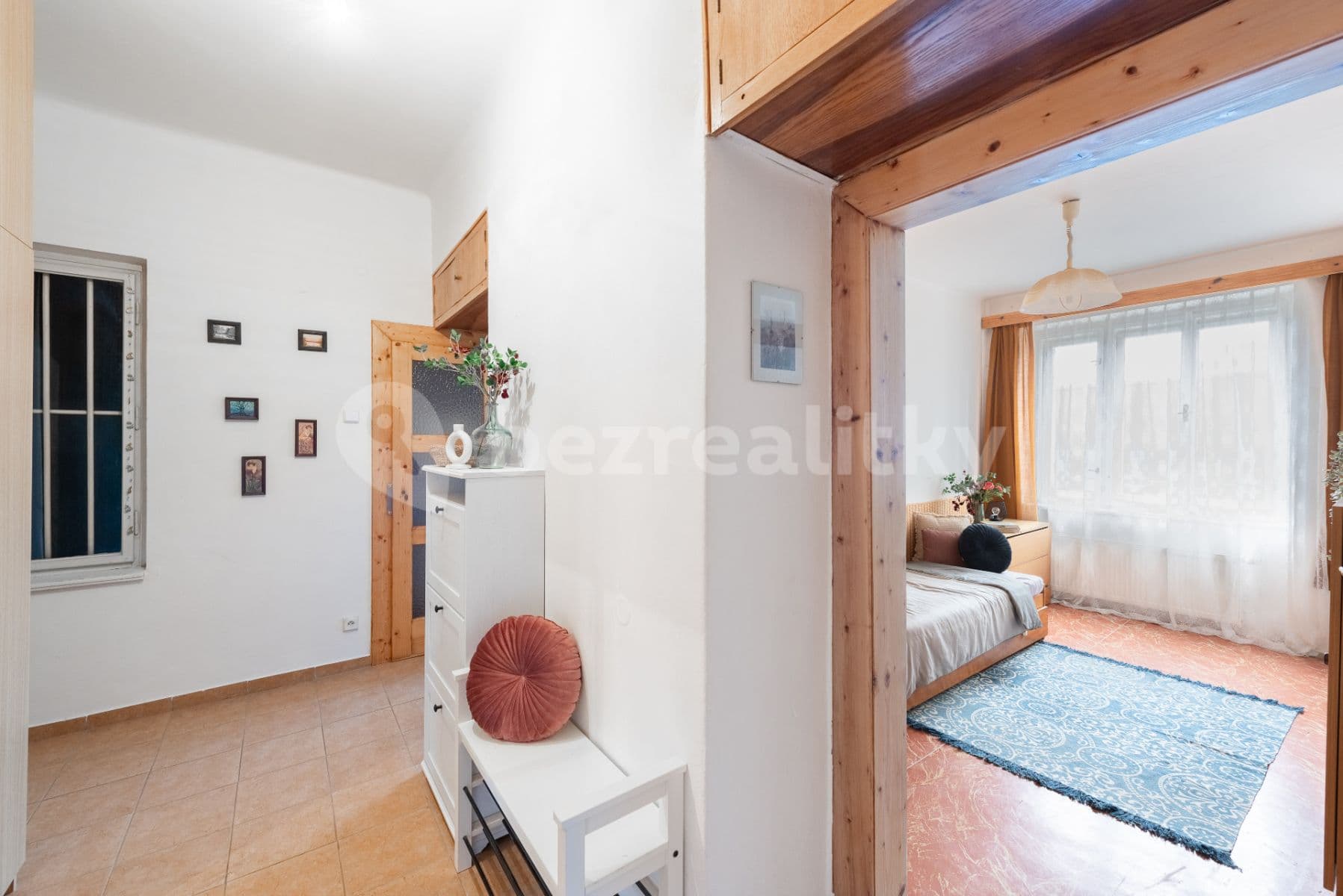 2 bedroom with open-plan kitchen flat for sale, 68 m², Kouřimská, Prague, Prague