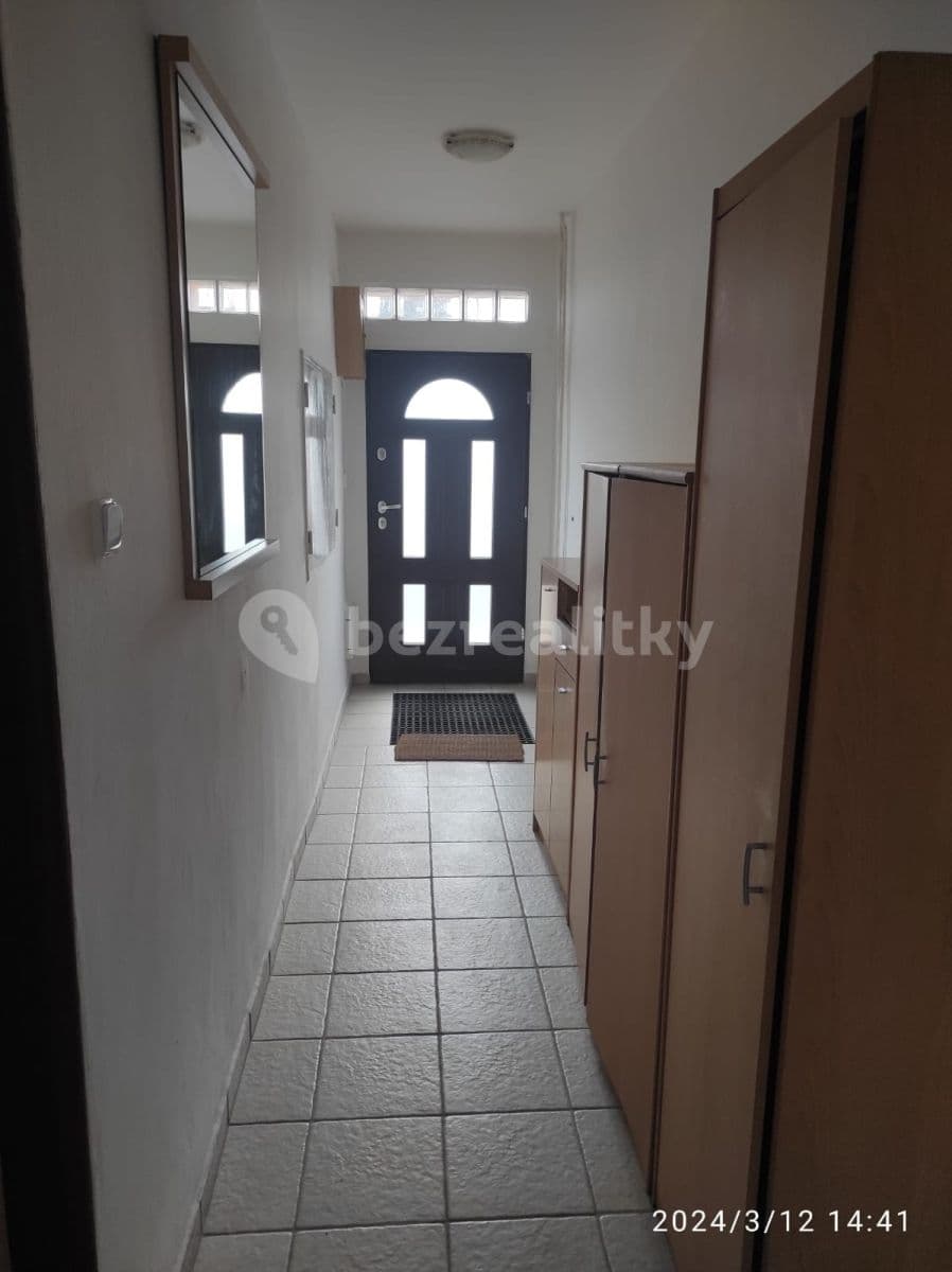 2 bedroom flat to rent, 58 m², Na Pěšinách, Prague, Prague 2 bedroom flat to rent, 58 m², Na Pěšinách, Prague, Prague