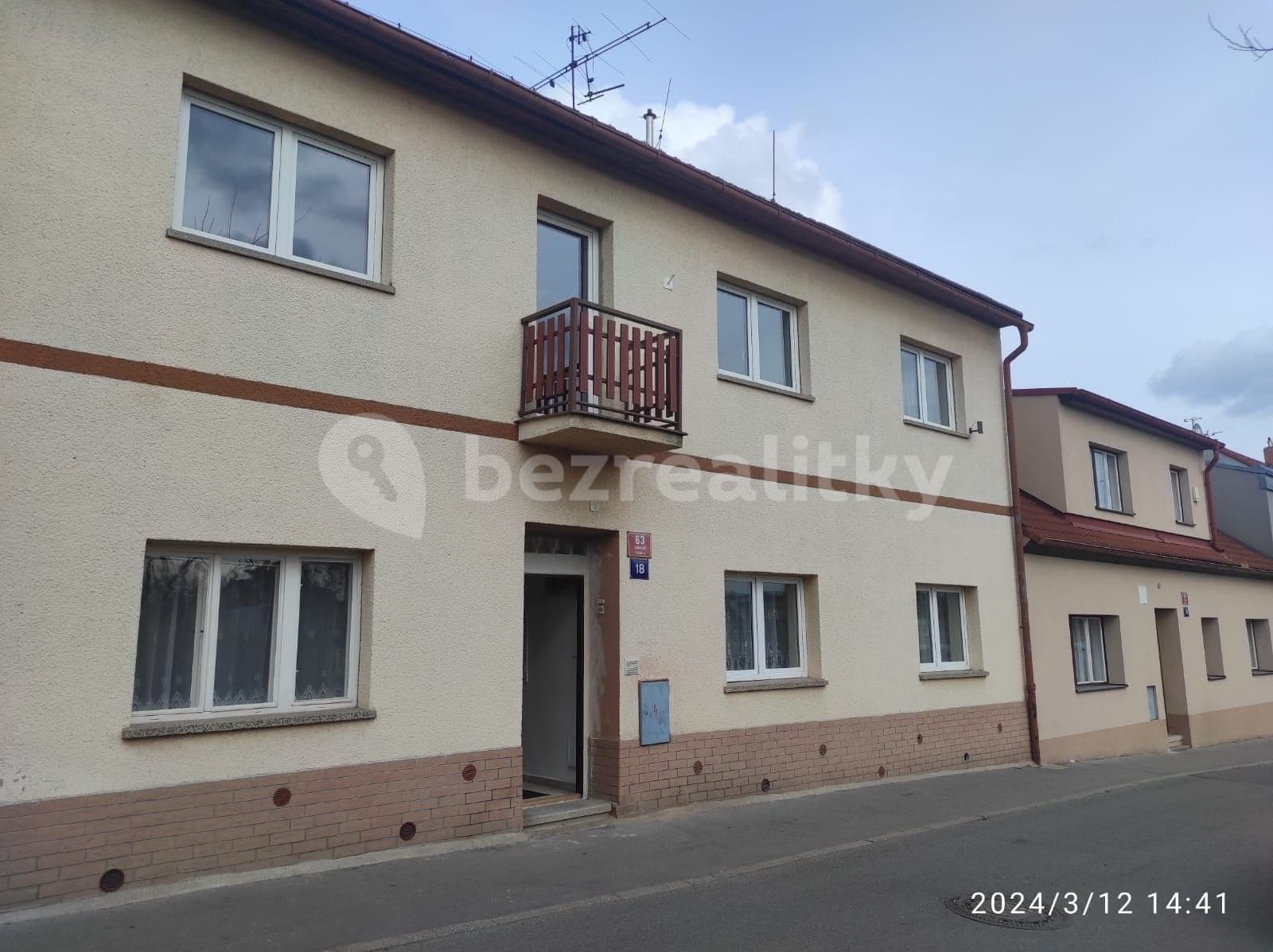 2 bedroom flat to rent, 58 m², Na Pěšinách, Prague, Prague 2 bedroom flat to rent, 58 m², Na Pěšinách, Prague, Prague