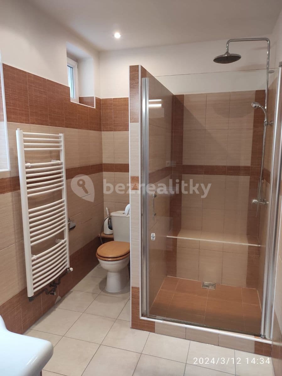 2 bedroom flat to rent, 58 m², Na Pěšinách, Prague, Prague 2 bedroom flat to rent, 58 m², Na Pěšinách, Prague, Prague