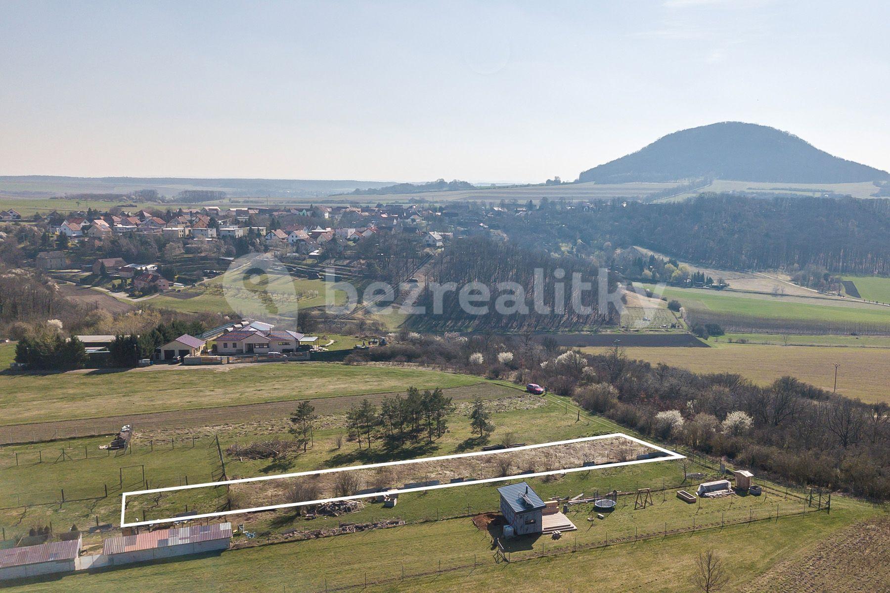 plot for sale, 1,000 m², Krabčice, Krabčice, Ústecký Region