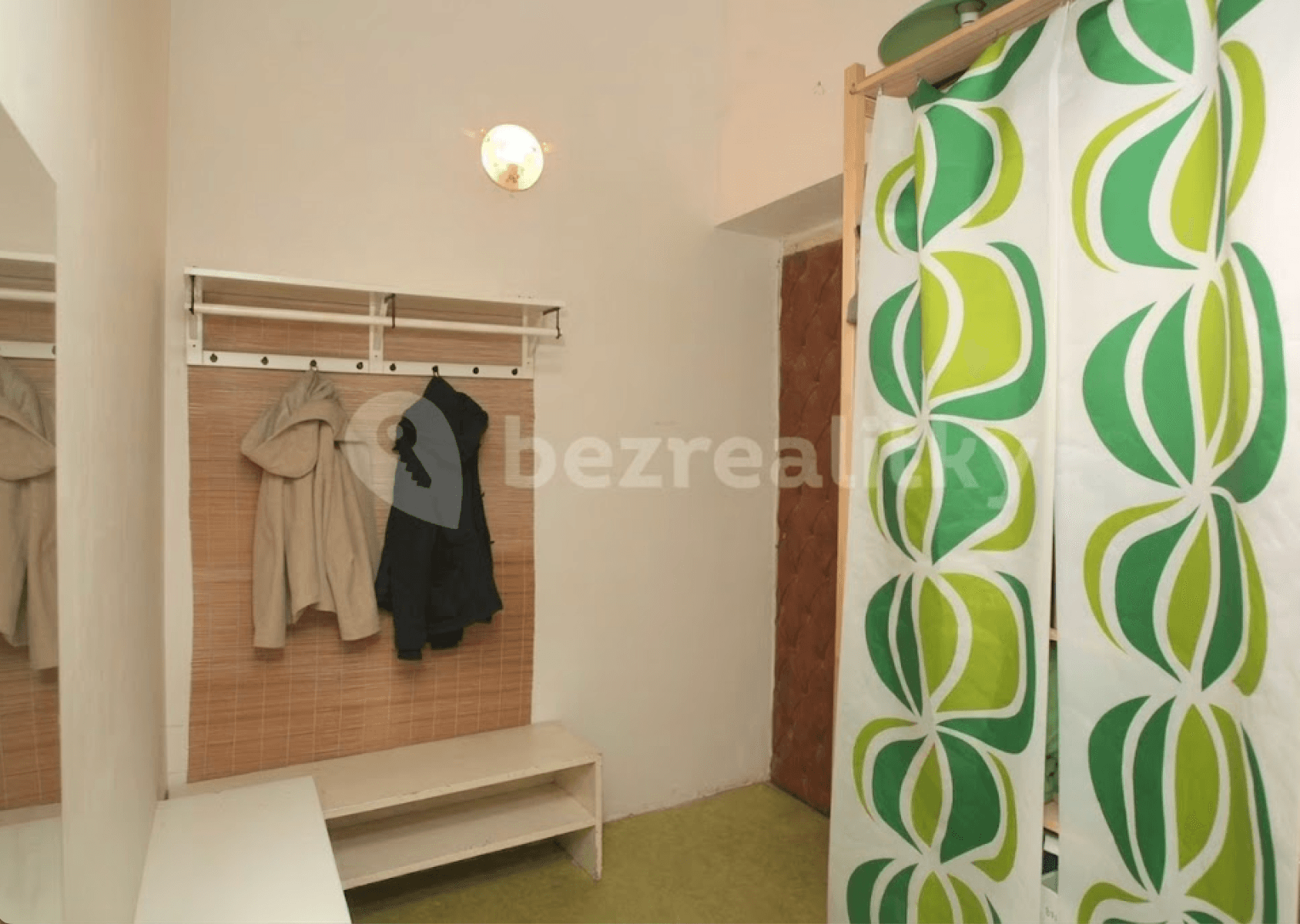 1 bedroom with open-plan kitchen flat to rent, 48 m², Jičínská, Prague, Prague 1 bedroom with open-plan kitchen flat to rent, 48 m², Jičínská, Prague, Prague