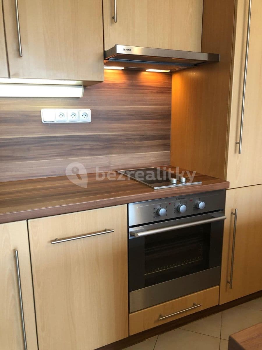 Studio flat to rent, 32 m², Milotická, Prague, Prague Studio flat to rent, 32 m², Milotická, Prague, Prague