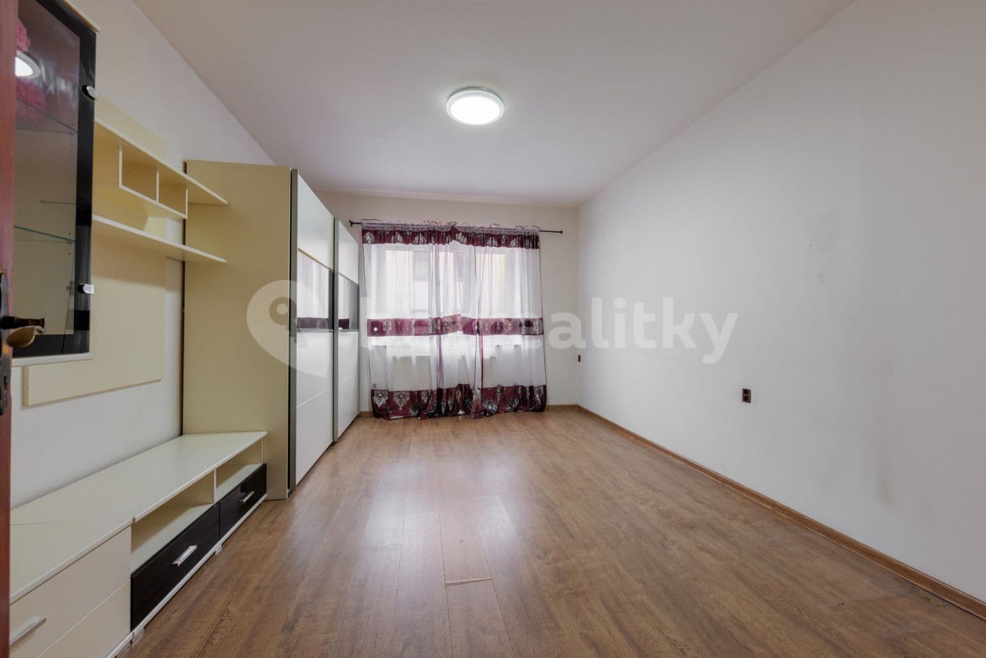 3 bedroom flat for sale, 62 m², Husova, Beroun, Středočeský Region