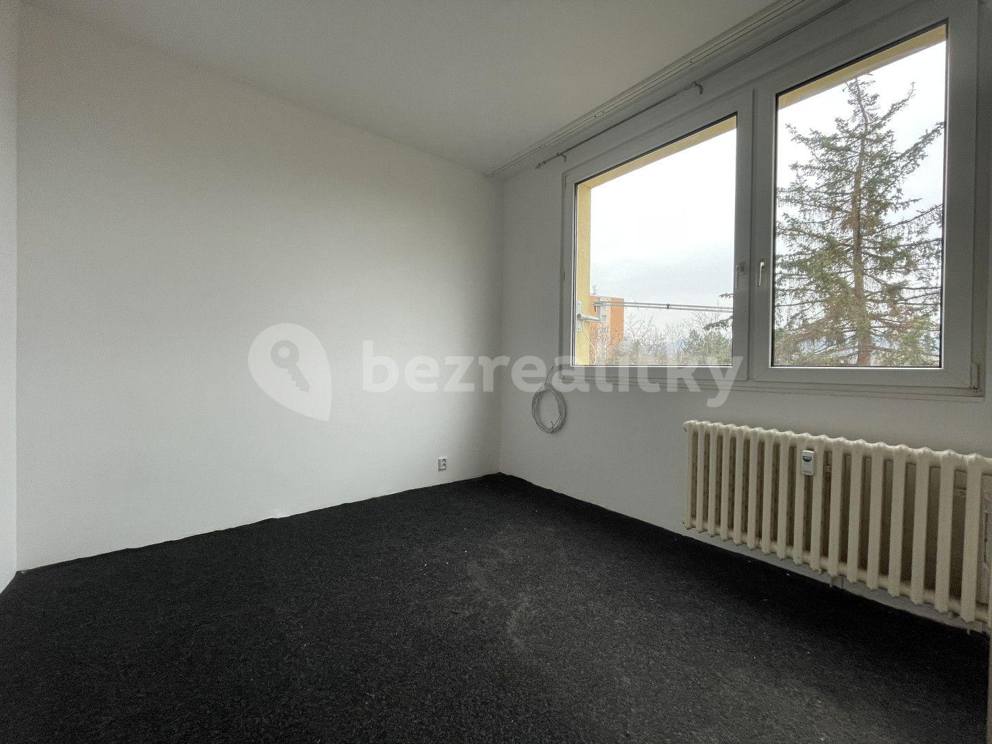 4 bedroom flat for sale, 75 m², Jirkovská, Chomutov, Ústecký Region