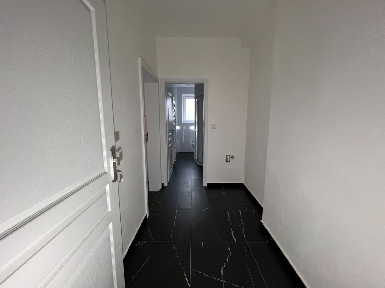 Studio flat to rent, 30 m², třída Dukelských hrdinů, Jáchymov, Karlovarský Region Studio flat to rent, 30 m², třída Dukelských hrdinů, Jáchymov, Karlovarský Region