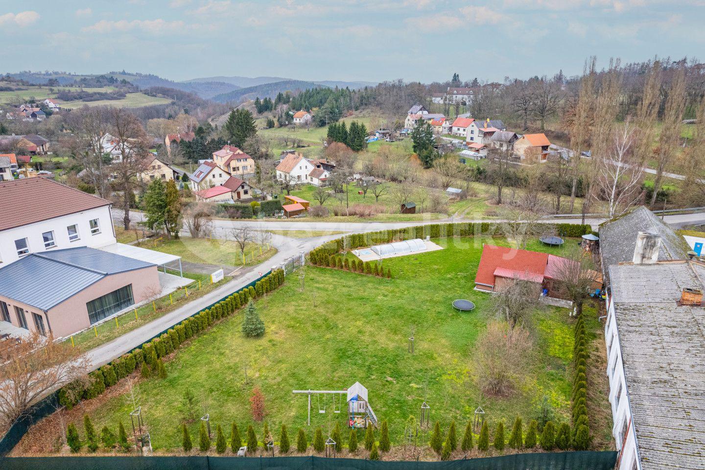 plot for sale, 900 m², Milešov, Středočeský Region
