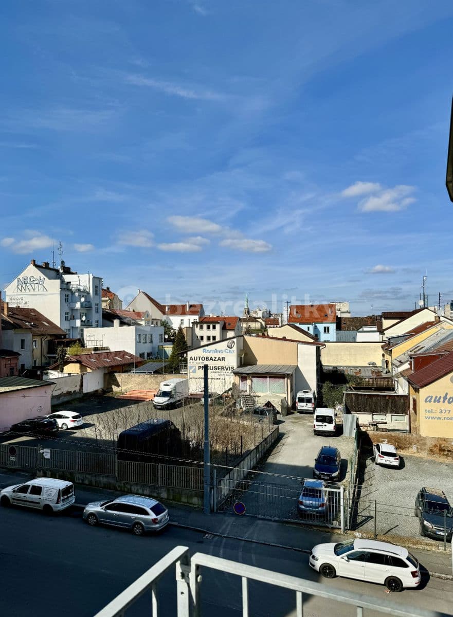 1 bedroom with open-plan kitchen flat to rent, 52 m², Černická, Plzeň, Plzeňský Region 1 bedroom with open-plan kitchen flat to rent, 52 m², Černická, Plzeň, Plzeňský Region