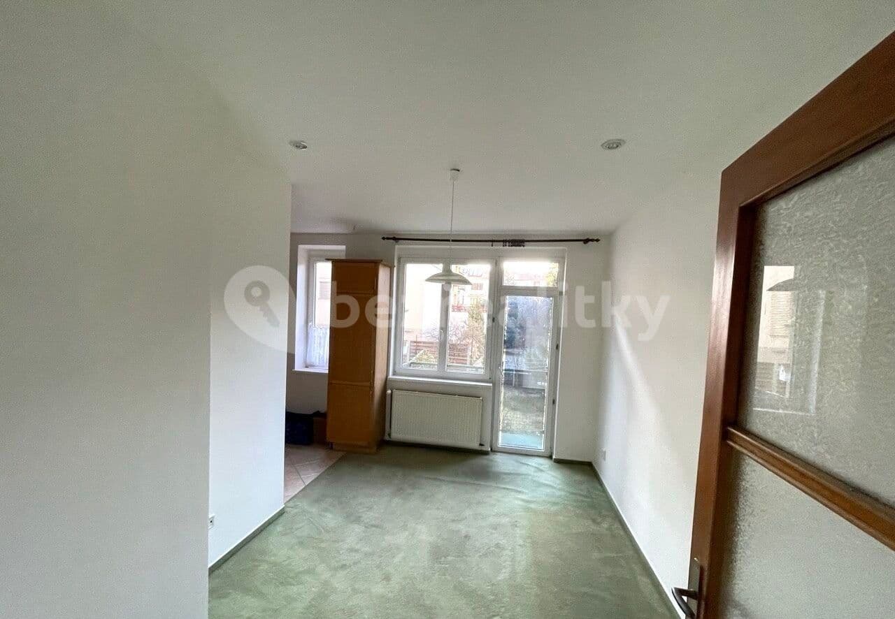 1 bedroom with open-plan kitchen flat to rent, 53 m², Vodova, Brno, Jihomoravský Region 1 bedroom with open-plan kitchen flat to rent, 53 m², Vodova, Brno, Jihomoravský Region