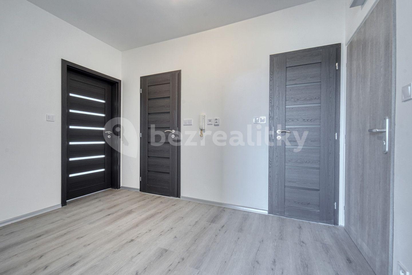 3 bedroom flat for sale, 65 m², Hroznatova, Mariánské Lázně, Karlovarský Region