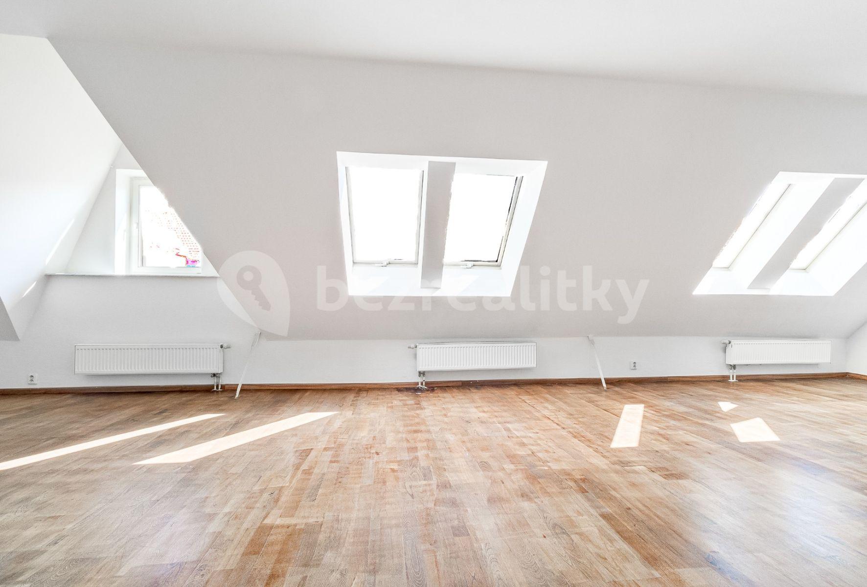 5 bedroom flat for sale, 220 m², Gorazdova, Prague, Prague