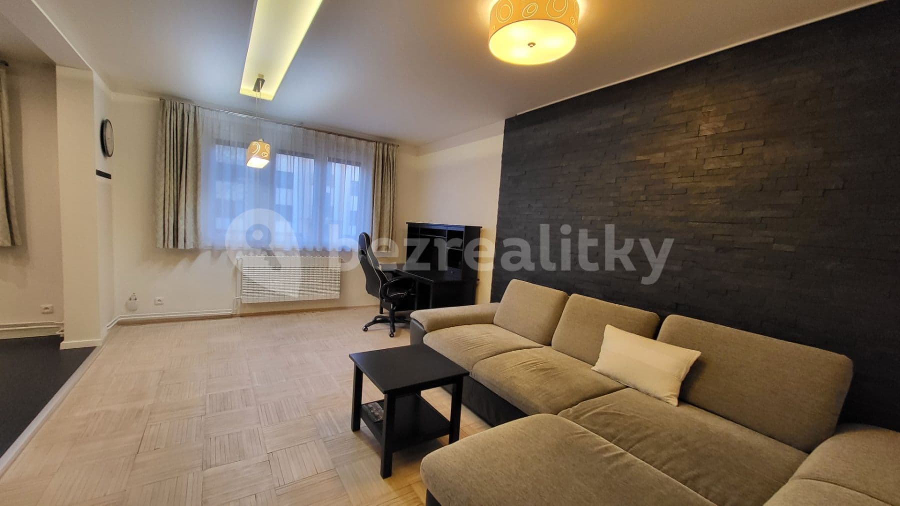1 bedroom with open-plan kitchen flat to rent, 66 m², Herálecká Ⅳ, Prague, Prague 1 bedroom with open-plan kitchen flat to rent, 66 m², Herálecká Ⅳ, Prague, Prague