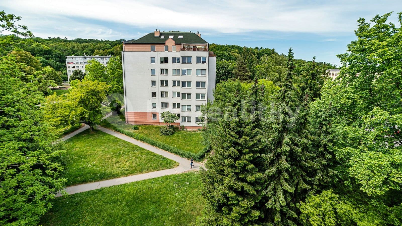 1 bedroom with open-plan kitchen flat to rent, 50 m², Kubíkova, Prague, Prague 1 bedroom with open-plan kitchen flat to rent, 50 m², Kubíkova, Prague, Prague