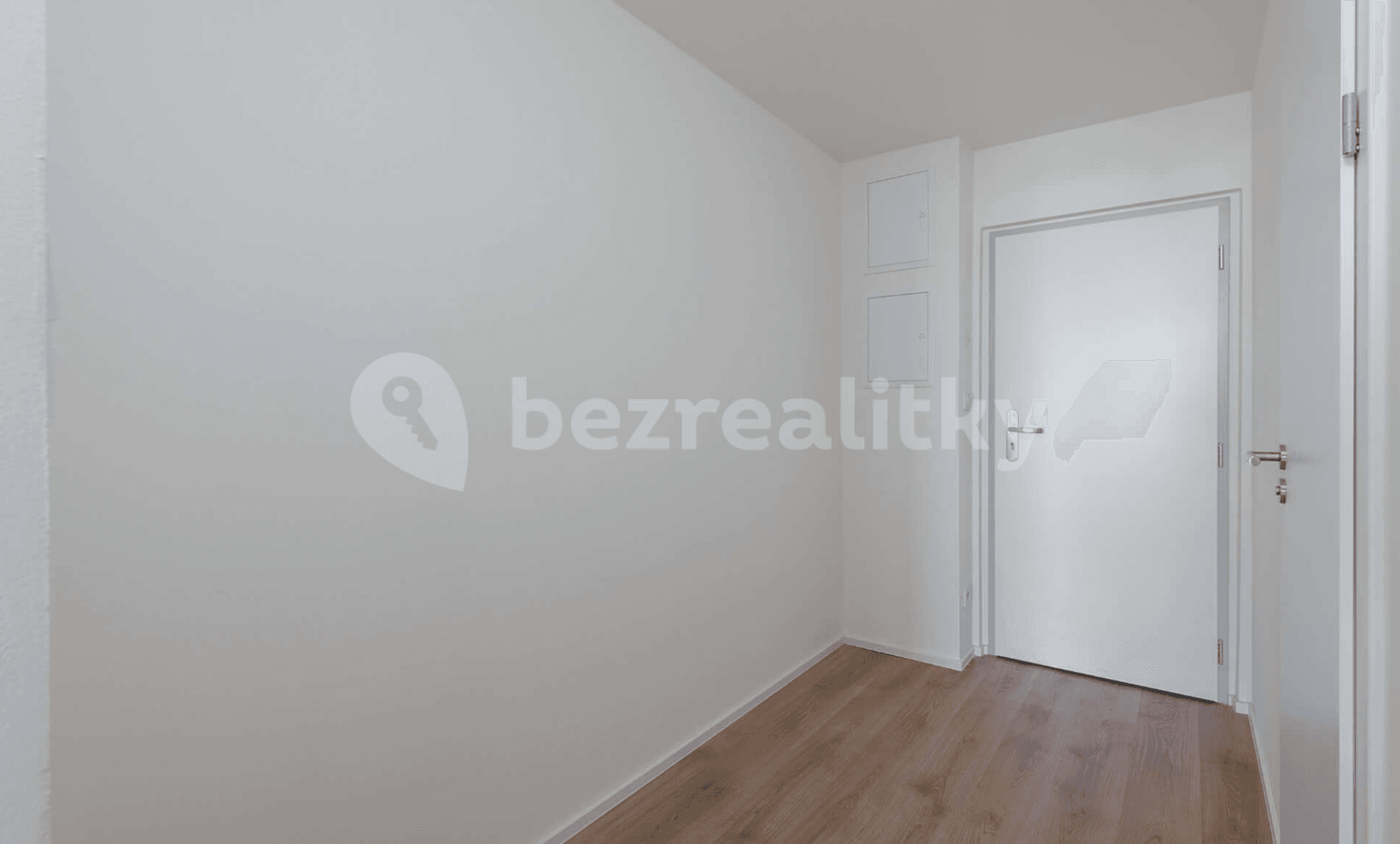 Studio flat for sale, 23 m², Čenětická, Prague, Prague