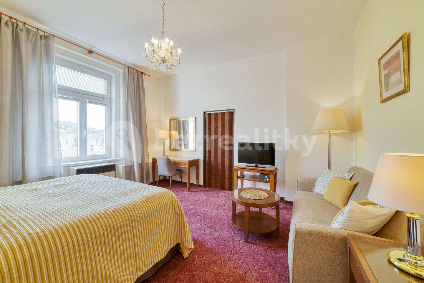 2 bedroom flat for sale, 60 m², Hlavní třída, Mariánské Lázně, Karlovarský Region