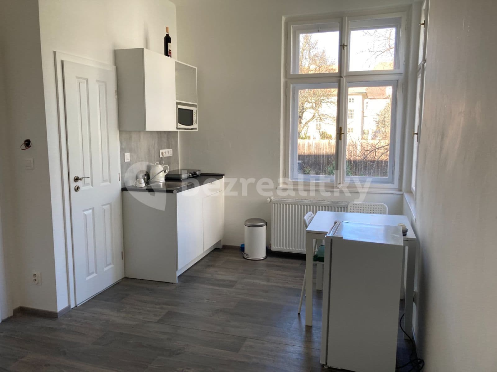 Studio flat to rent, 20 m², Lužova, Brno, Jihomoravský Region Studio flat to rent, 20 m², Lužova, Brno, Jihomoravský Region