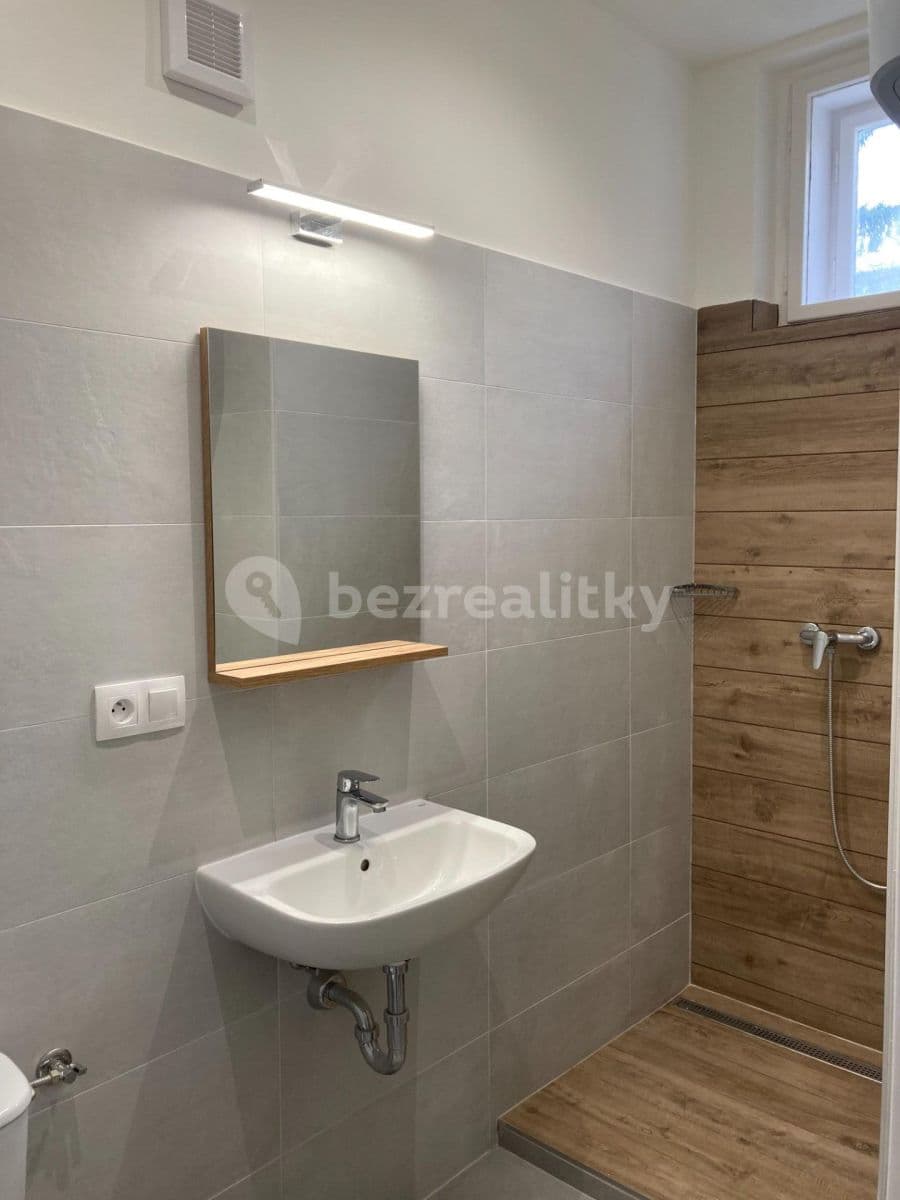 Studio flat to rent, 20 m², Lužova, Brno, Jihomoravský Region Studio flat to rent, 20 m², Lužova, Brno, Jihomoravský Region