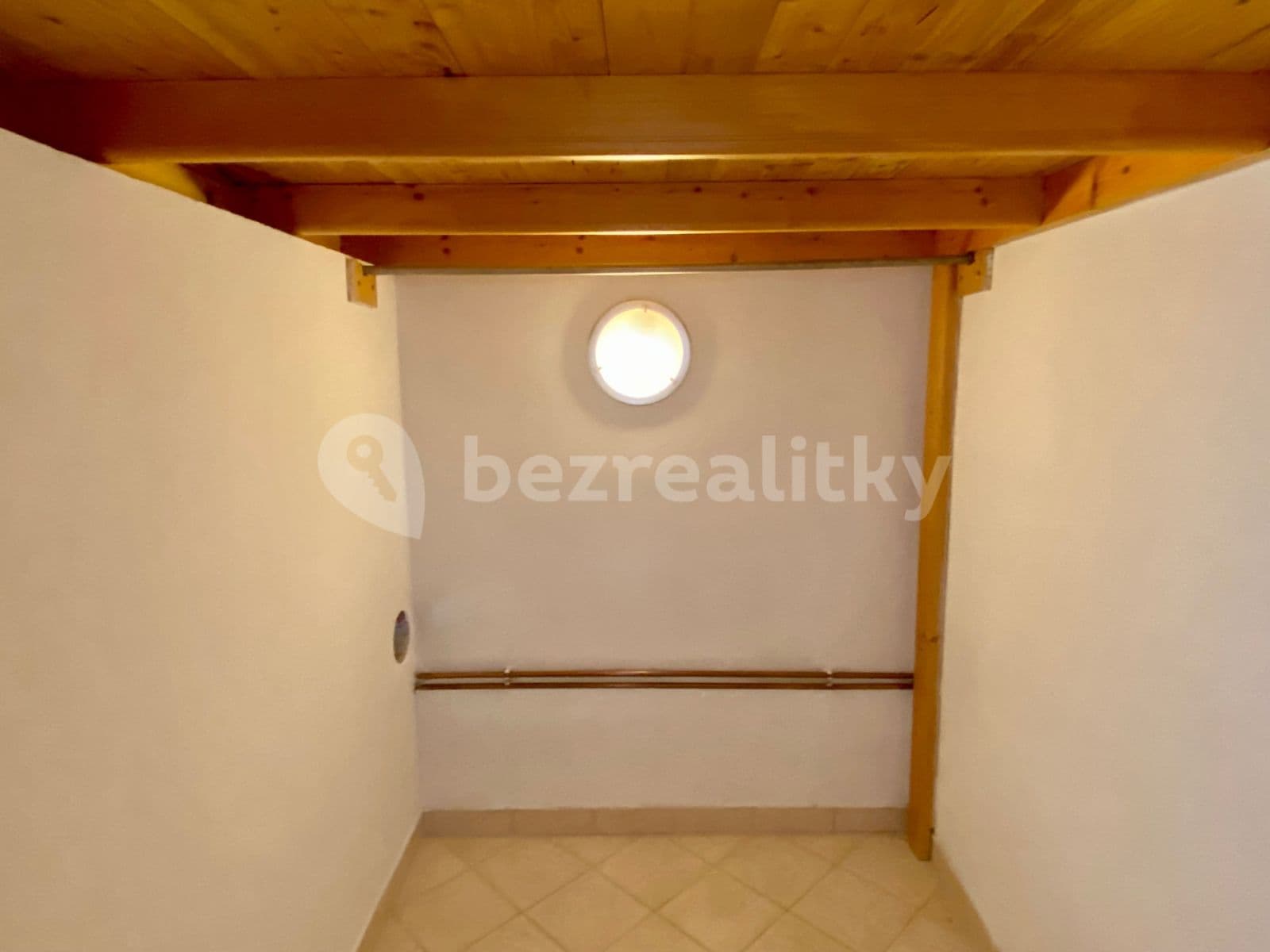 1 bedroom flat to rent, 37 m², Husova, Zlonice, Středočeský Region 1 bedroom flat to rent, 37 m², Husova, Zlonice, Středočeský Region