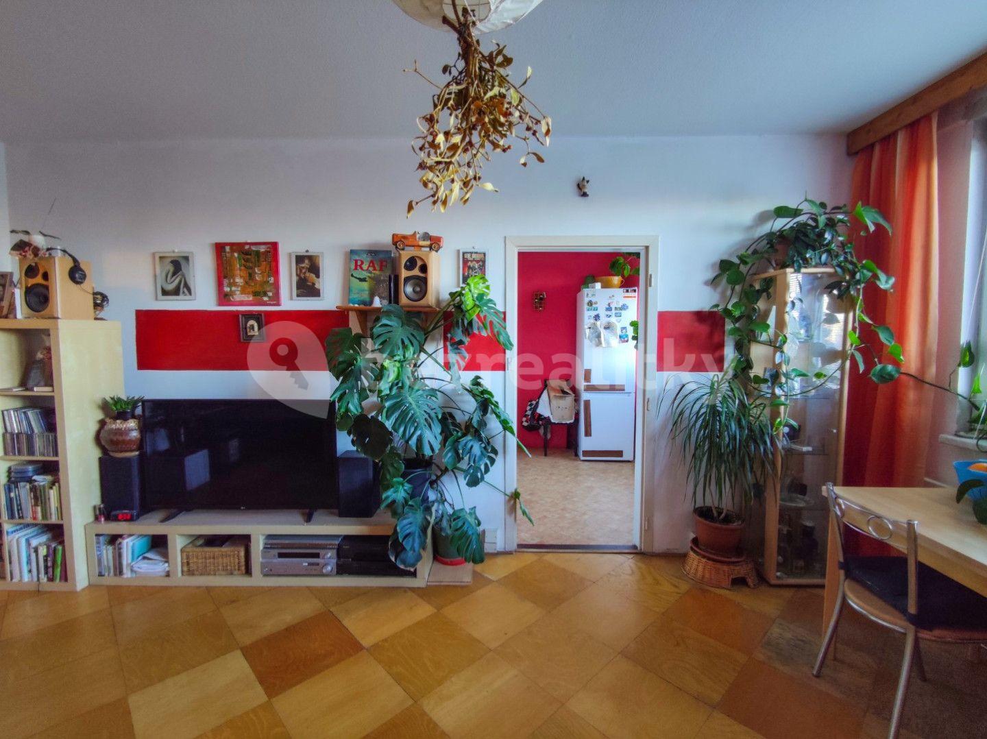3 bedroom flat for sale, 74 m², Pod Morávií, Kopřivnice, Moravskoslezský Region