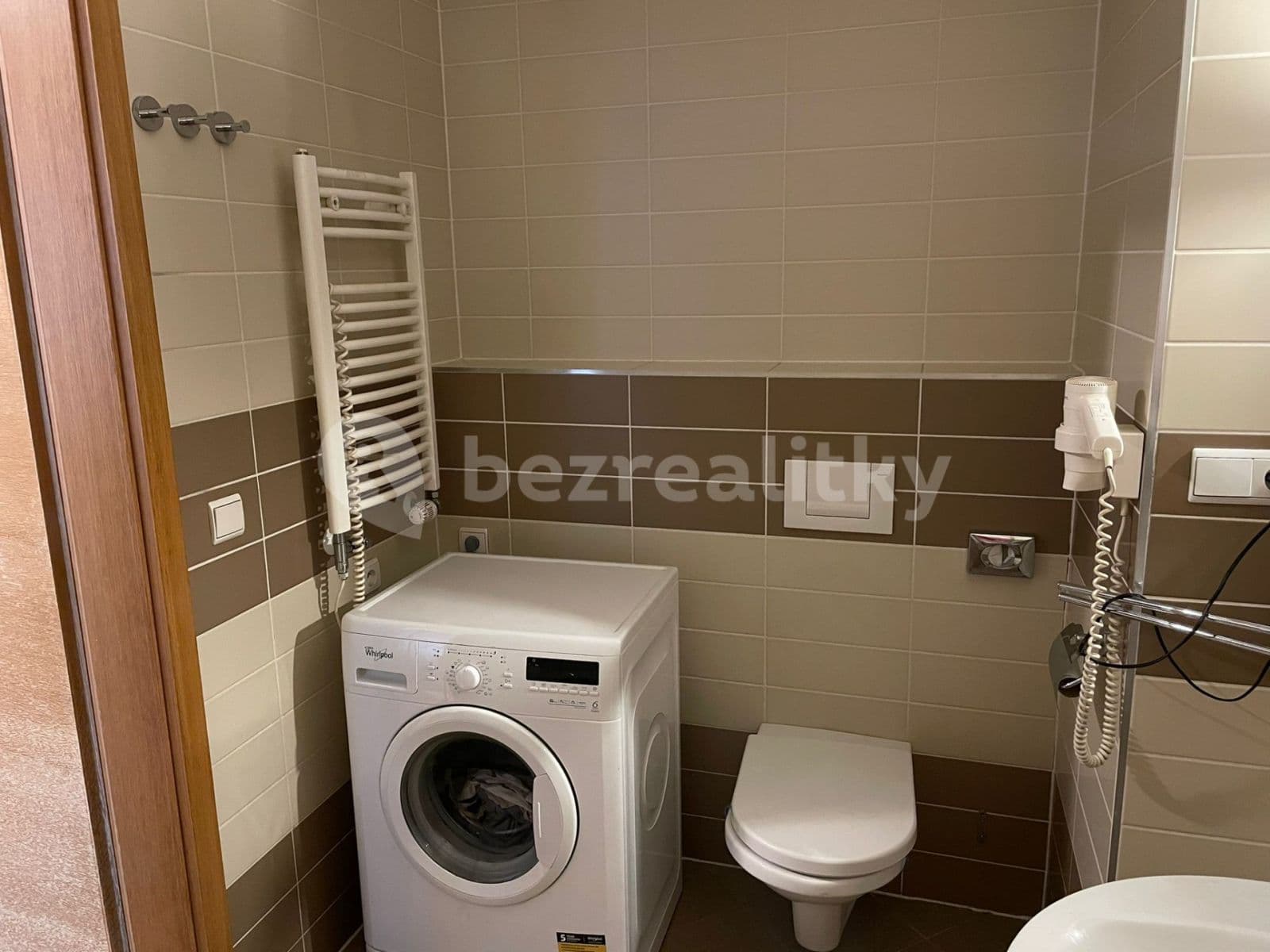 1 bedroom with open-plan kitchen flat to rent, 60 m², Karla Engliše, Prague, Prague 1 bedroom with open-plan kitchen flat to rent, 60 m², Karla Engliše, Prague, Prague