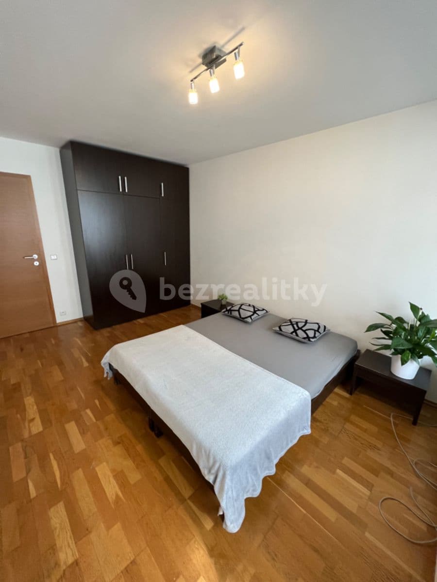 1 bedroom with open-plan kitchen flat to rent, 60 m², Karla Engliše, Prague, Prague 1 bedroom with open-plan kitchen flat to rent, 60 m², Karla Engliše, Prague, Prague
