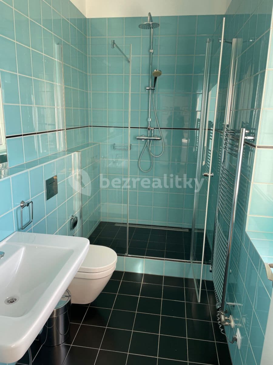 2 bedroom with open-plan kitchen flat to rent, 85 m², Tupolevova, Prague, Prague 2 bedroom with open-plan kitchen flat to rent, 85 m², Tupolevova, Prague, Prague