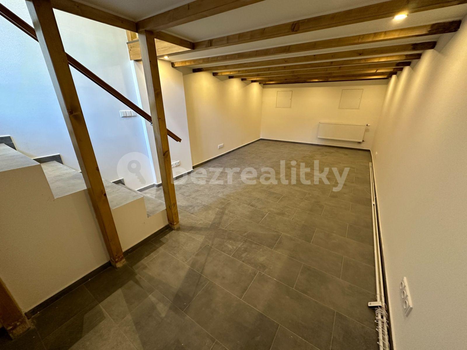 office to rent, 85 m², Kovářova, Prague, Prague