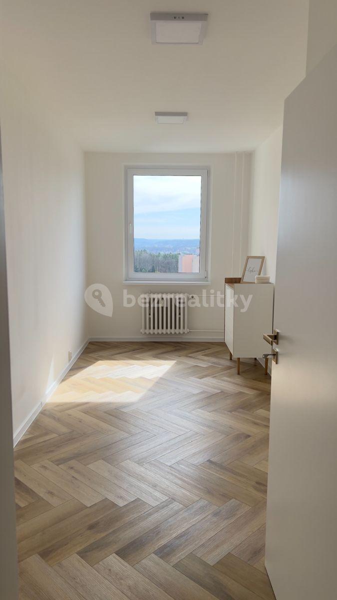 1 bedroom with open-plan kitchen flat for sale, 59 m², Mazurská, Prague, Prague