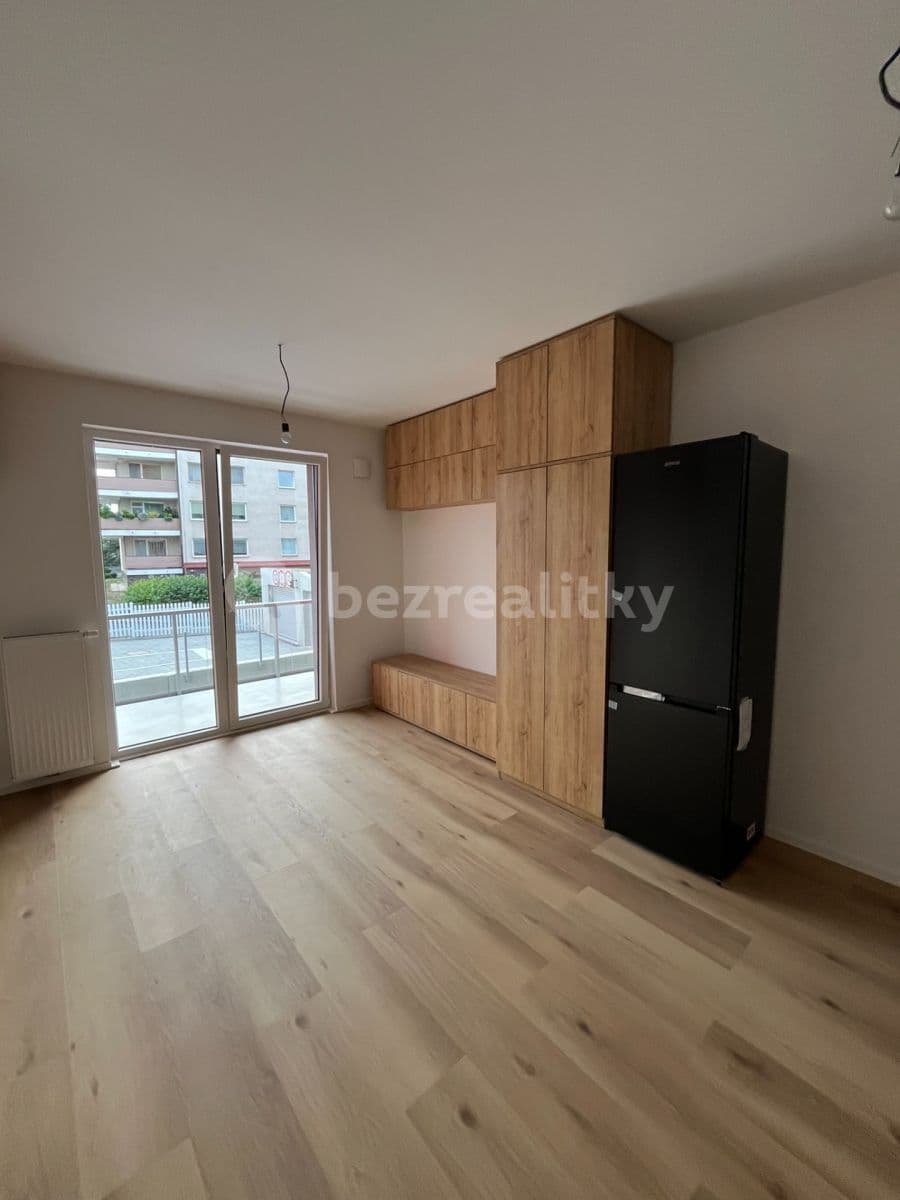 Studio flat to rent, 32 m², Milánská, Prague, Prague Studio flat to rent, 32 m², Milánská, Prague, Prague